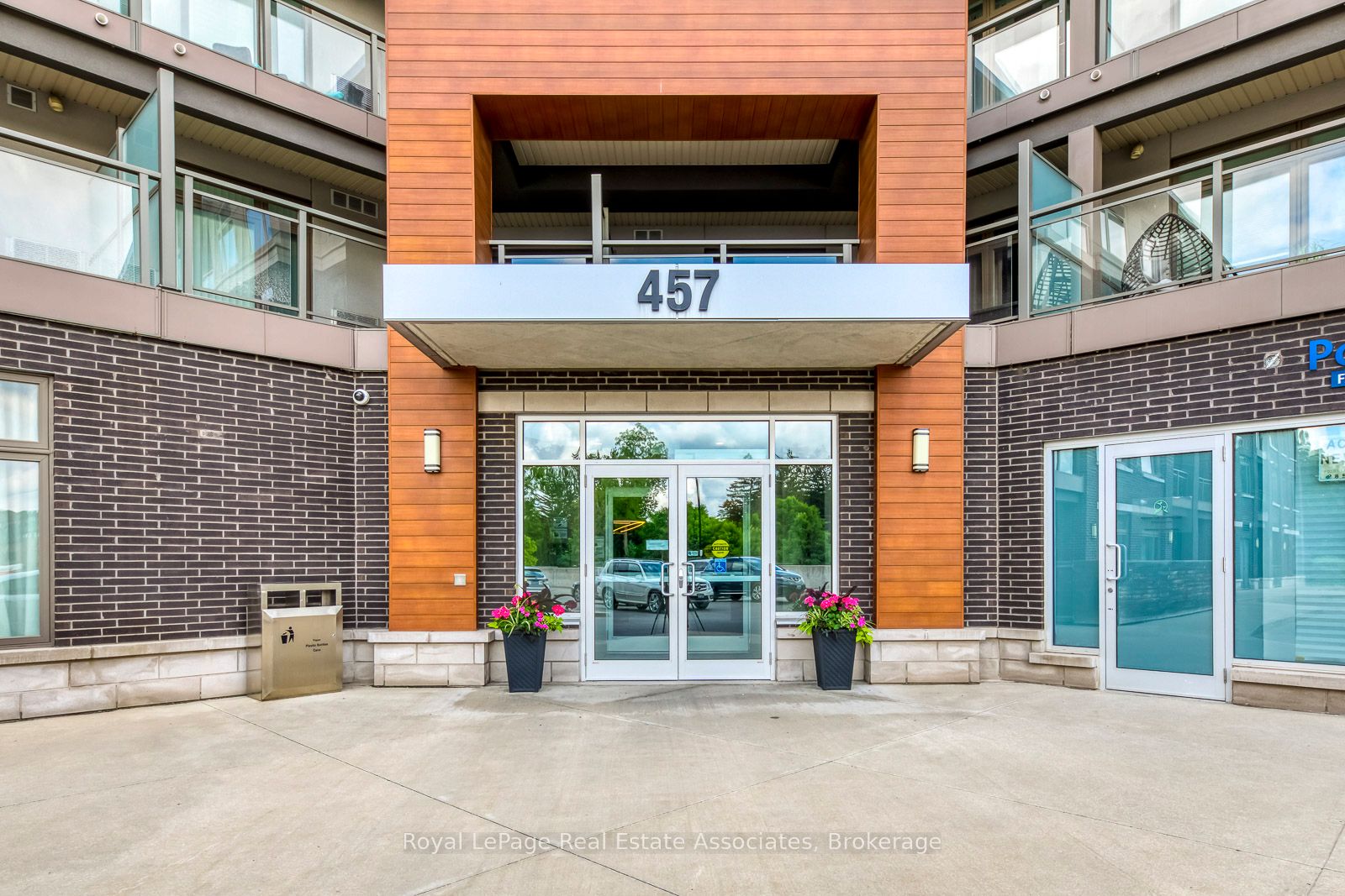 457 Plains Road E 324, Burlington, On L7t 1h1