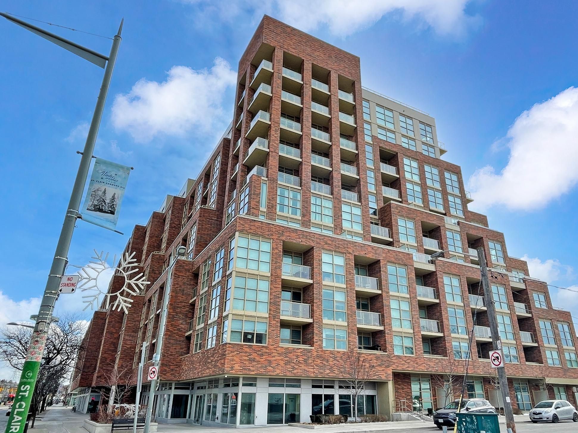 117 Ford Street S 107, Toronto, On M6n 3a2