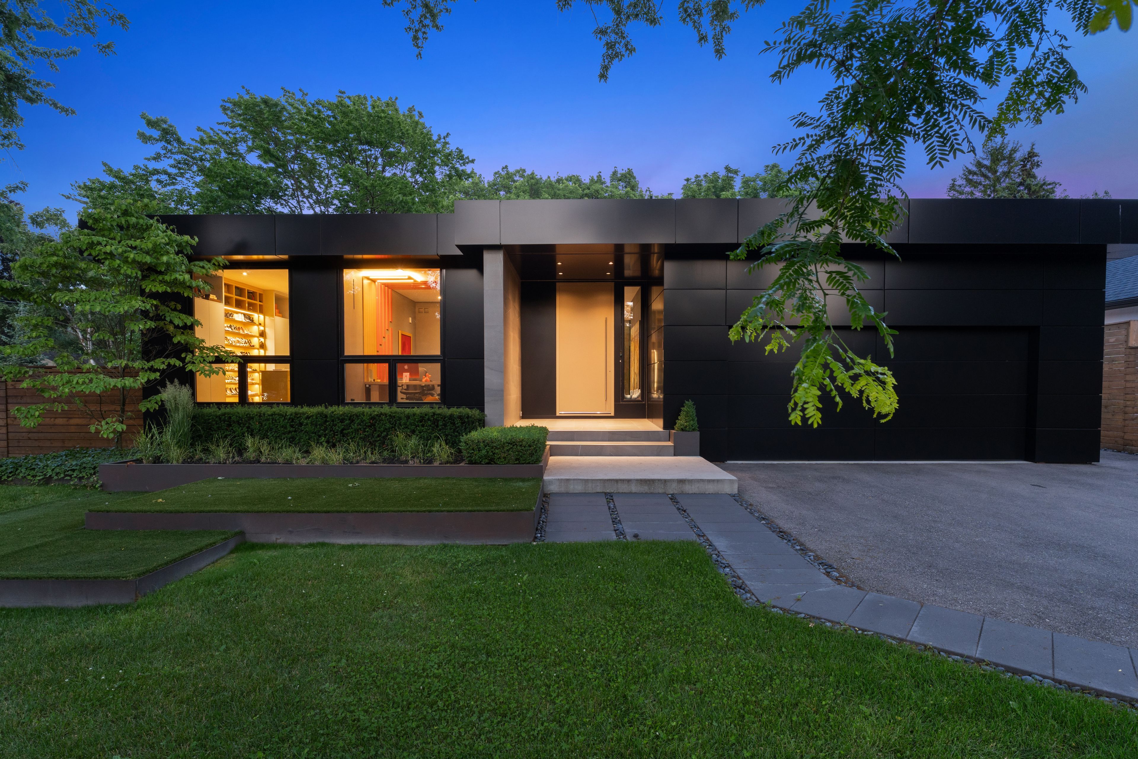 1516 Duncan Road, Oakville, On L6j 2r3