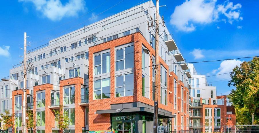57 Brock Avenue 514, Toronto, On M3h 3n2