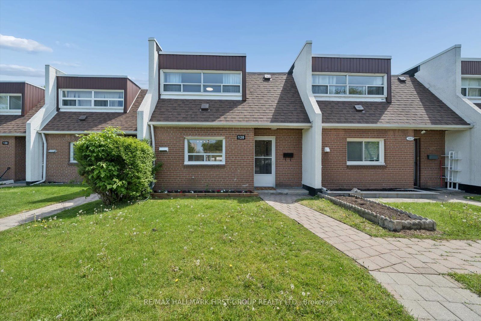 30 Venetian Crescent 128, Toronto, On M3n 2l8