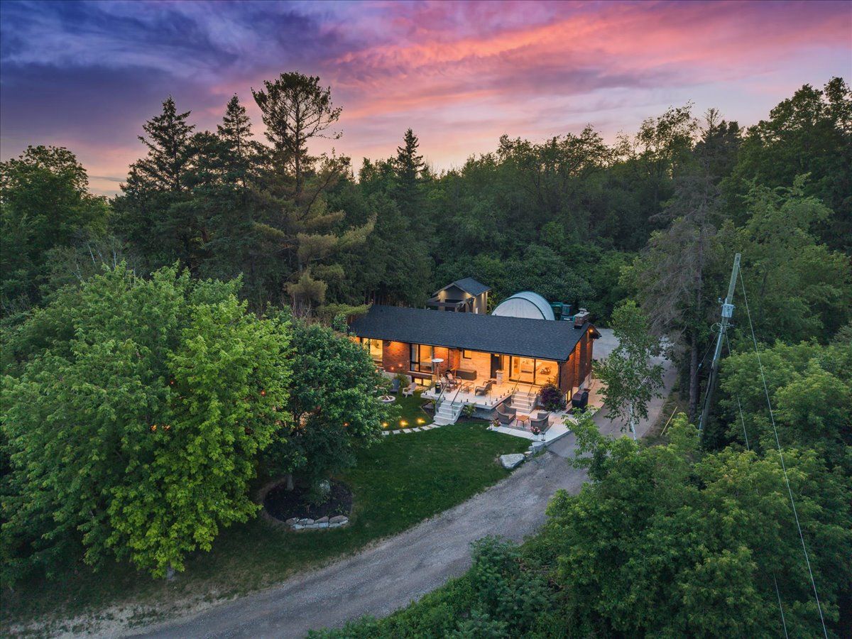 525 King Street E, Caledon, On L7e 0v2