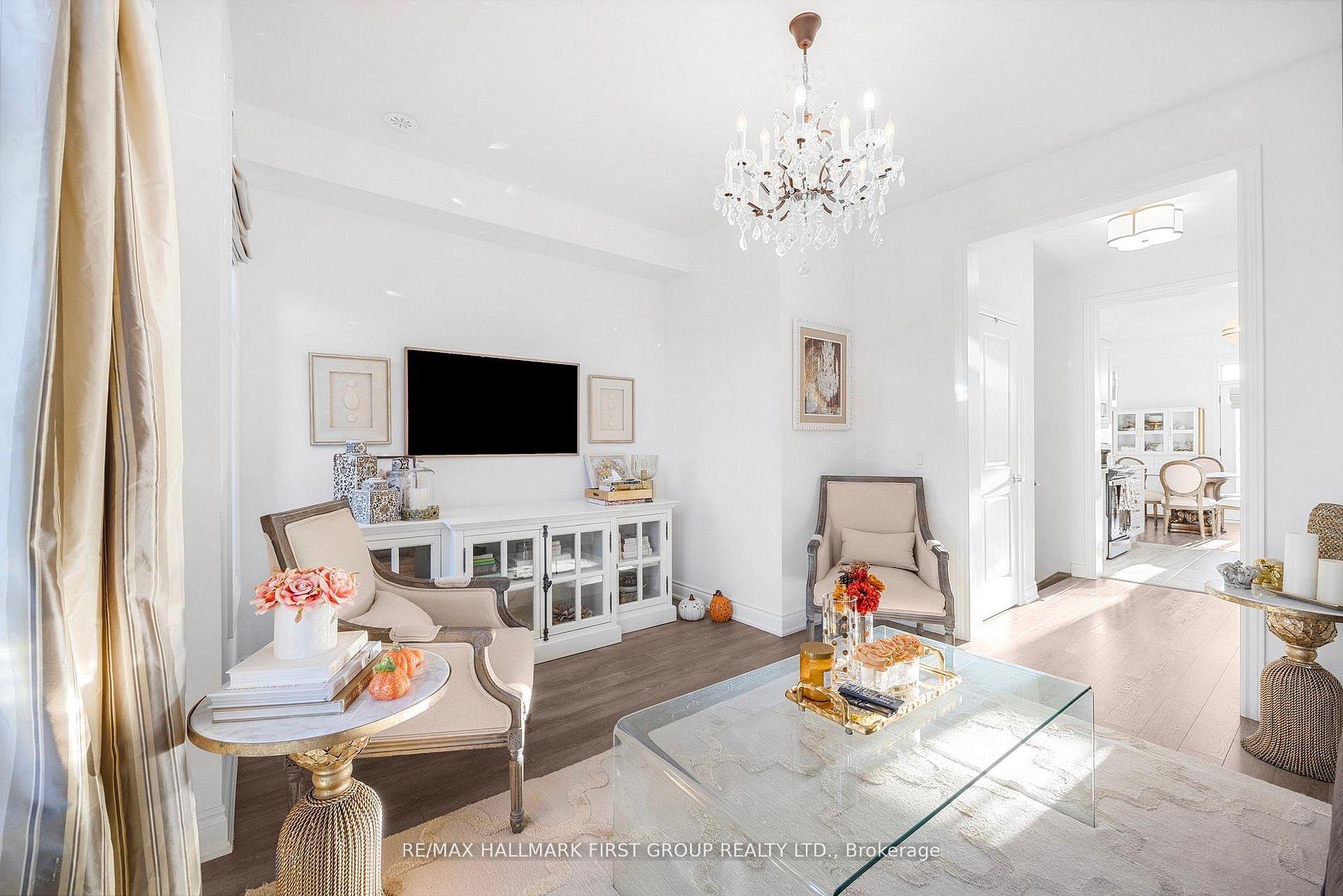 3034 Islington Avenue, Toronto, On M9l 0a6