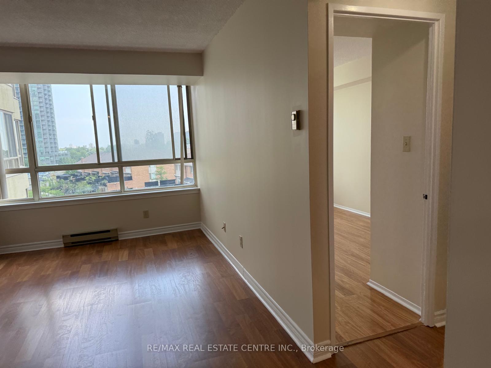 3605 Kariya Drive S 412, Mississauga, On L5b 3j4