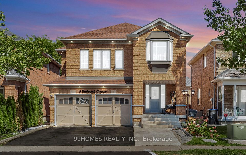 5 Farthingale Crescent, Brampton, On L7a 1r3