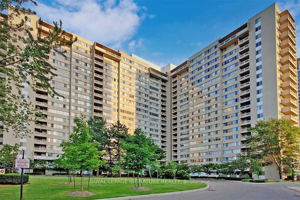 3590 Kaneff Crescent 1407, Mississauga, On L5a 3x3