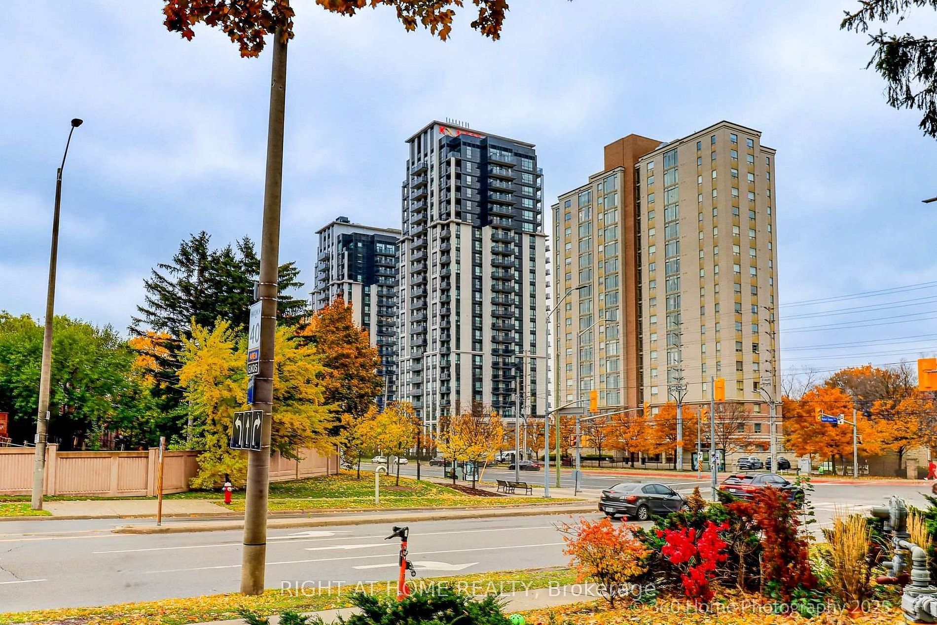 202 Burnhamthorpe Road E 505, Mississauga, On L5a 0b2