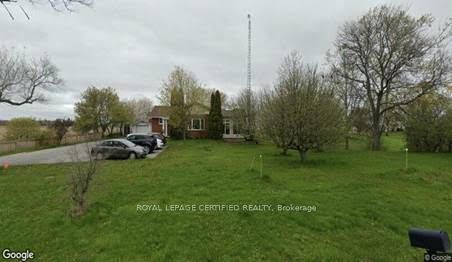 211 Burnhamthorpe Road W, Oakville, On L6m 4k5