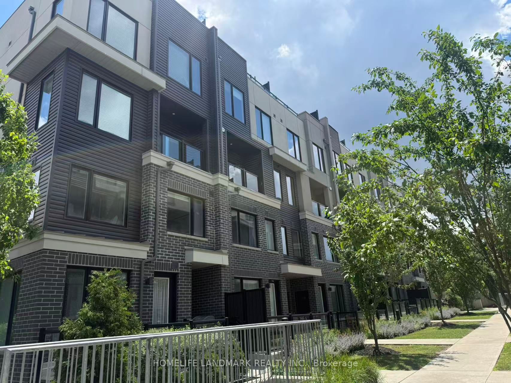 3472 Widdicombe Way 26, Mississauga, On L5l 0b8