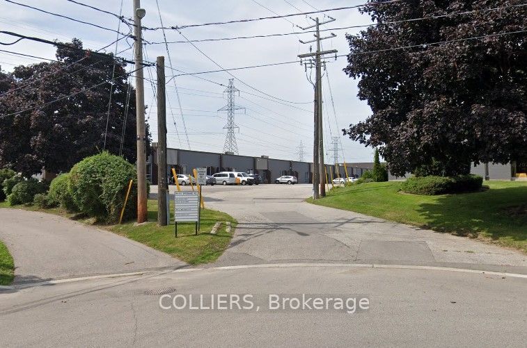 99 Brisbane Road 4, Toronto, On M3j 2k4