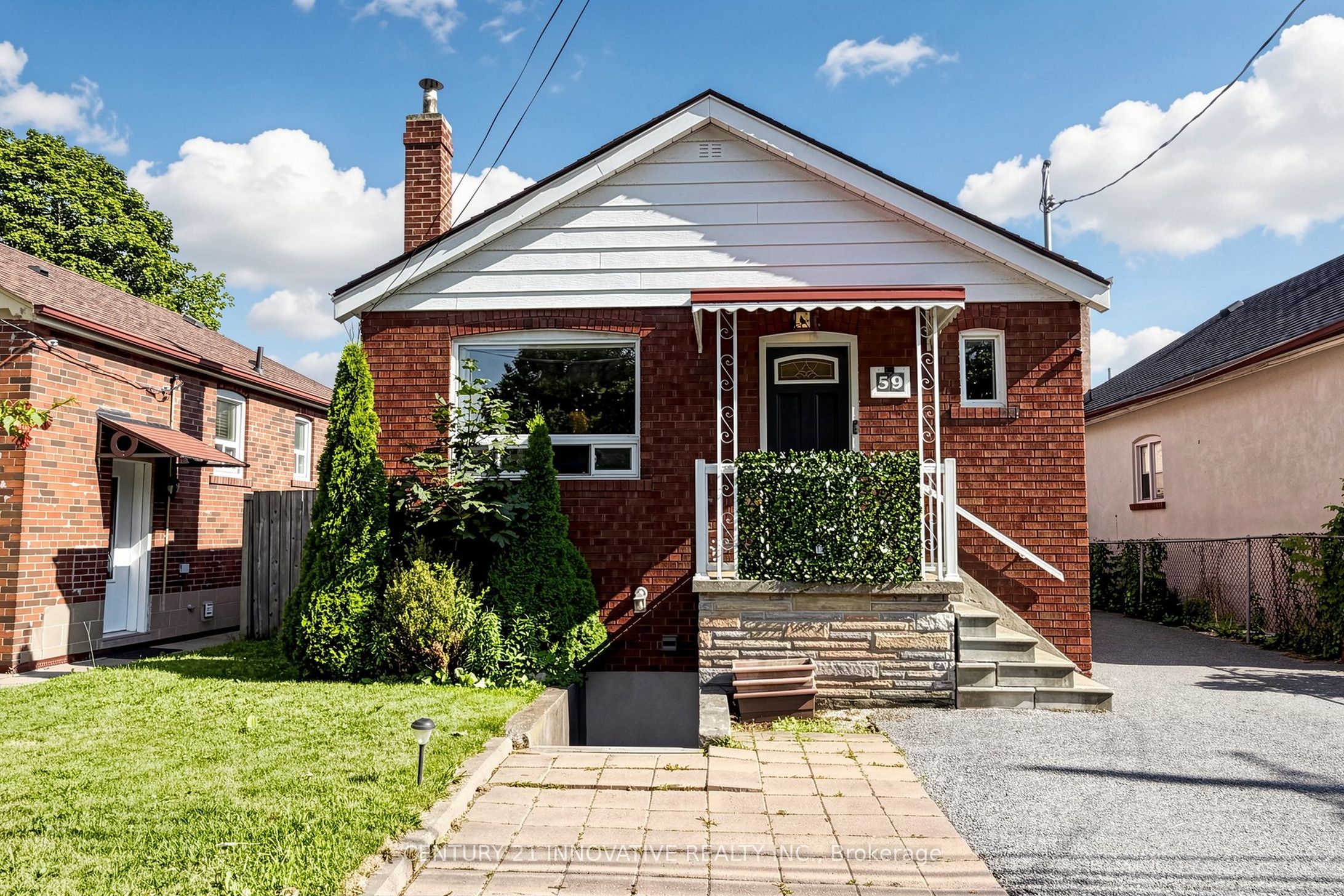 59 Manitoba Street, Toronto, On M8y 1e1