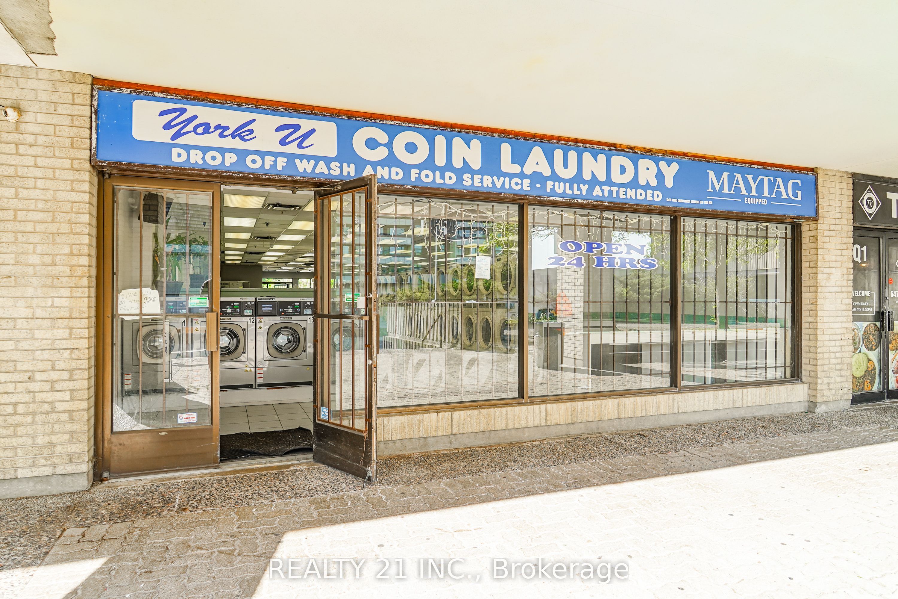 45 Four Winds Drive, Toronto, On M3j 1k7