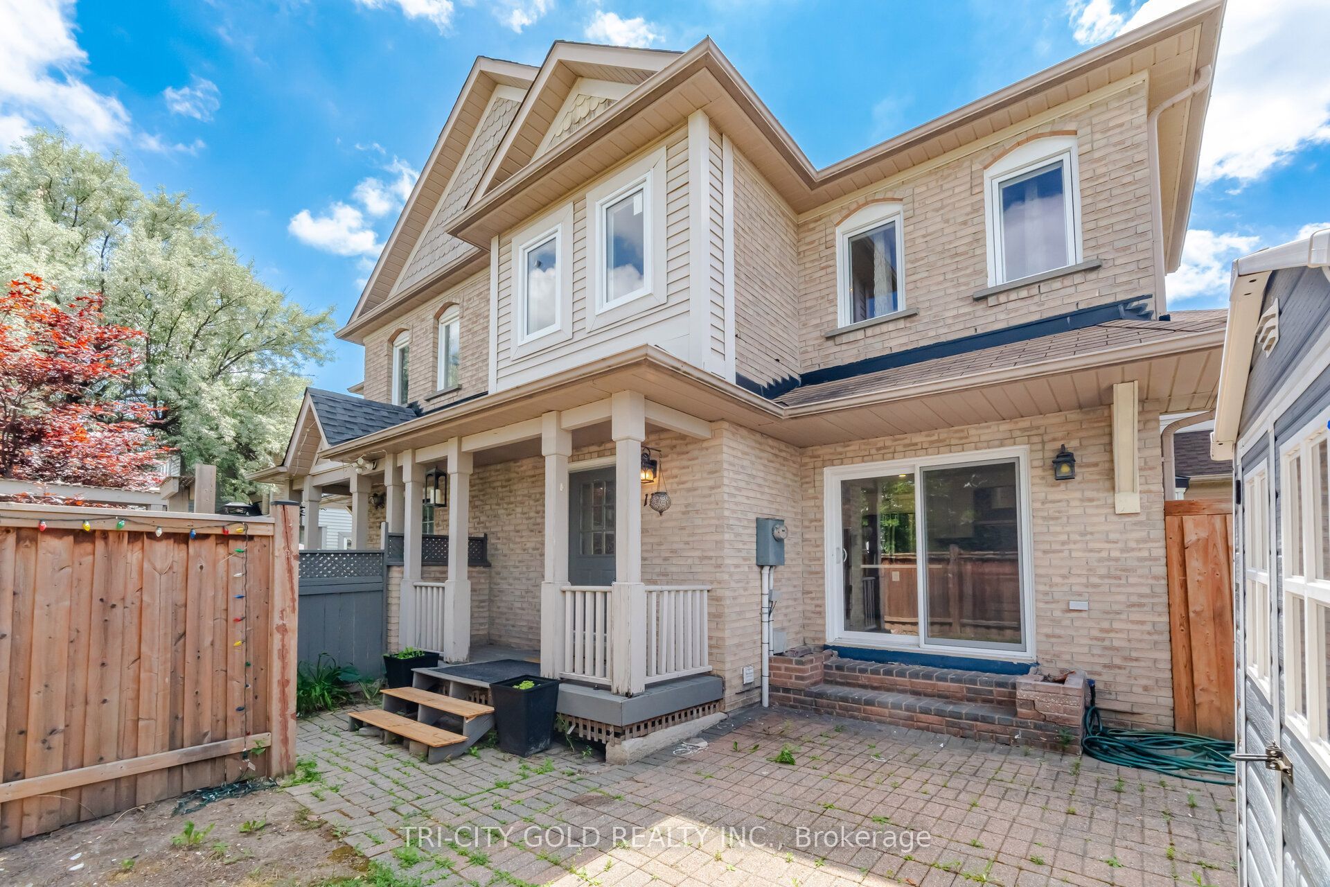 111 Chipmunk Crescent, Brampton, On L6r 1b4