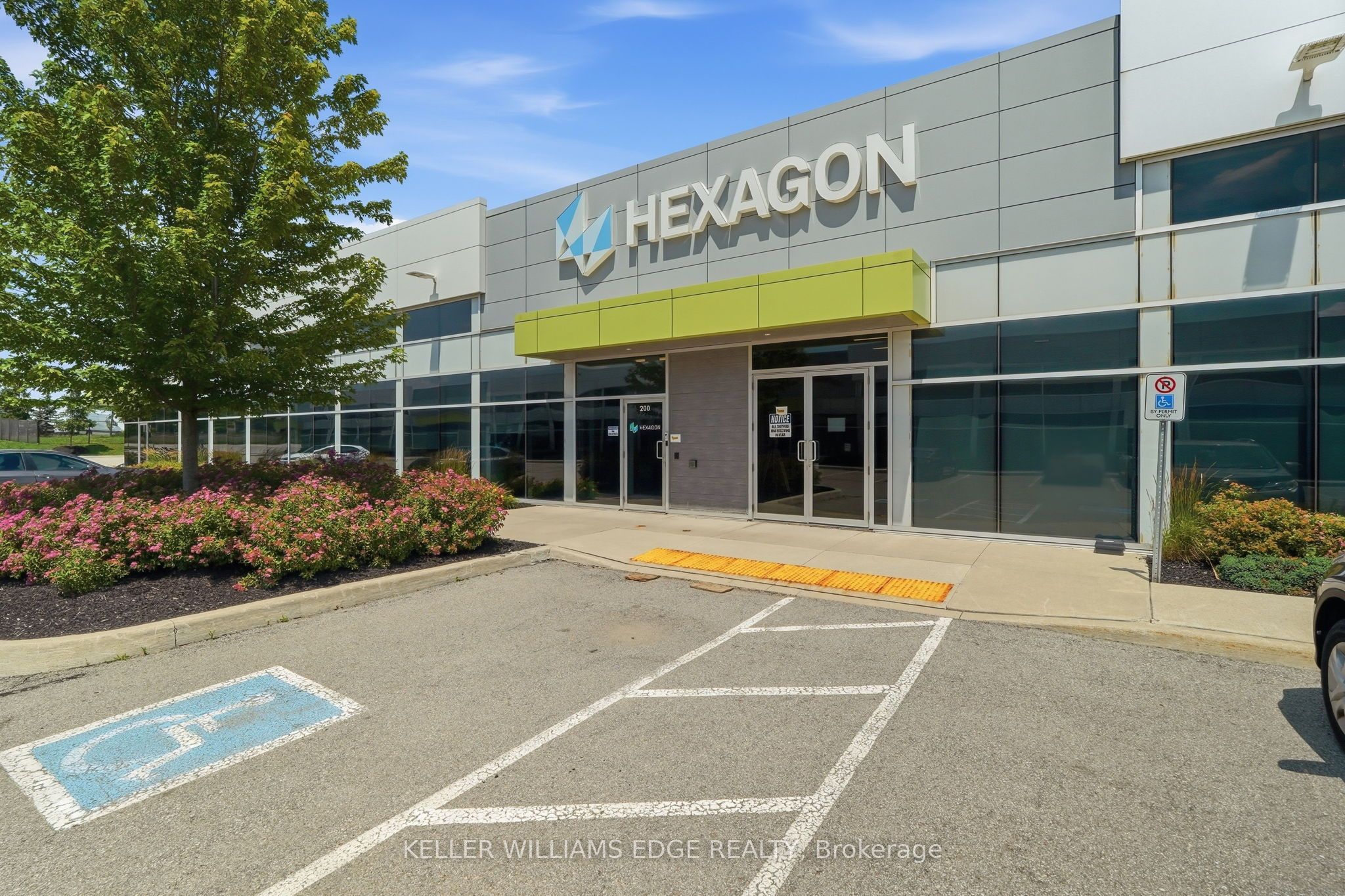 555 Michigan Drive 200, Oakville, On L6l 0g4