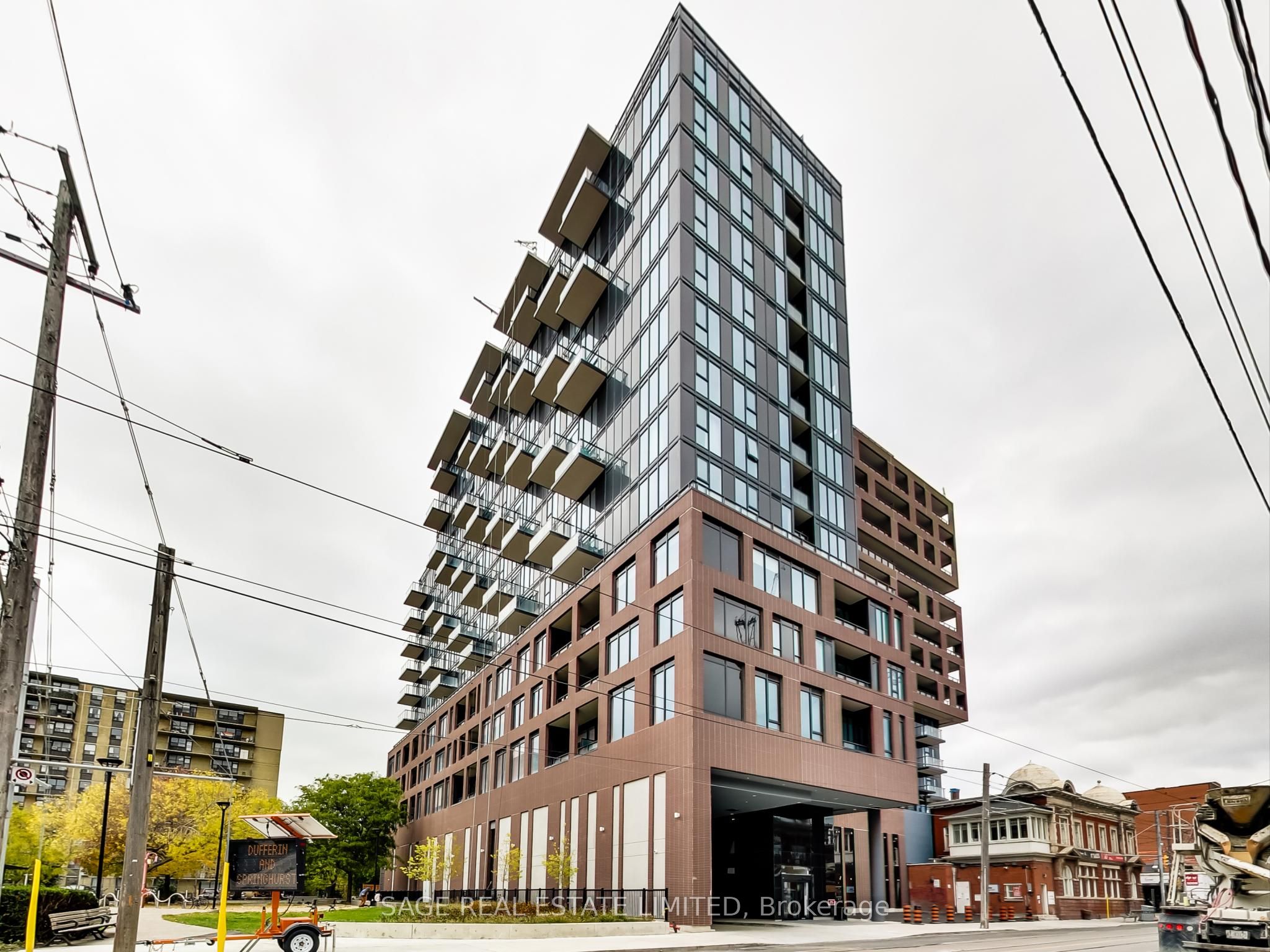 270 Dufferin Street 1012, Toronto, On M6k 0h8