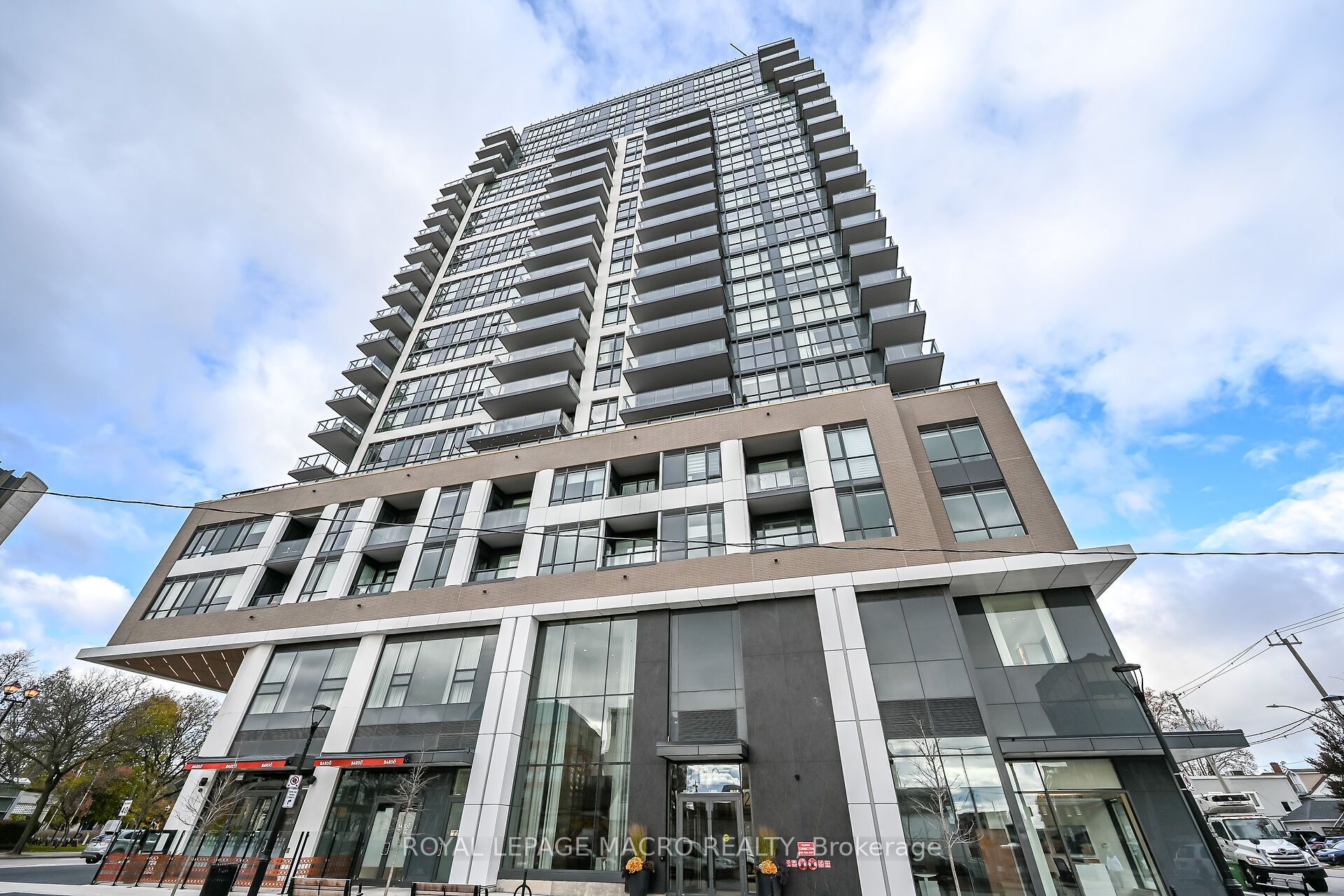 2007 James Street 1707, Burlington, On L7r 0g7