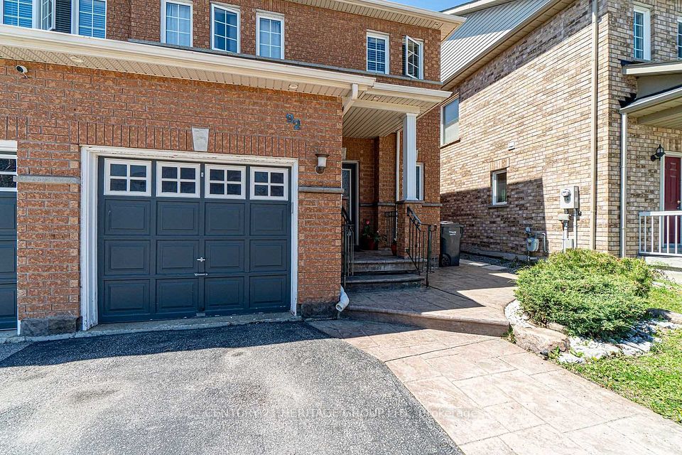 92 Sewells Lane, Brampton, On L7a 2z7