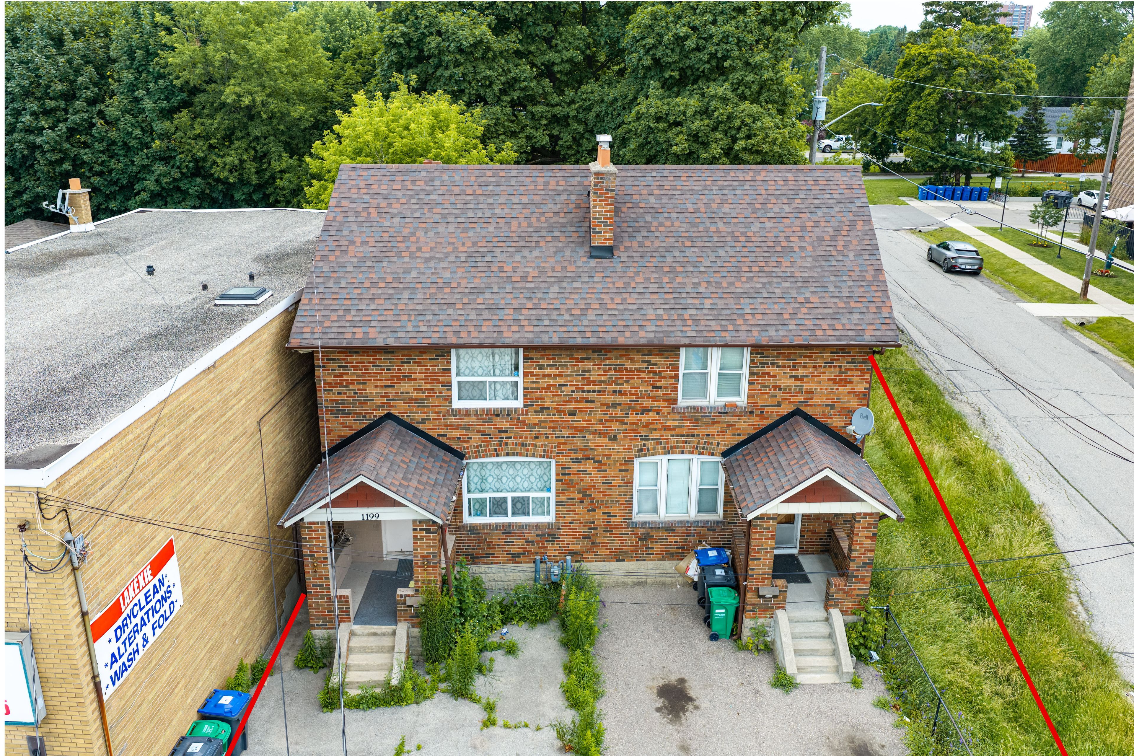 1199 & 1201 Lakeshore Road E, Mississauga, On L5e 1g1