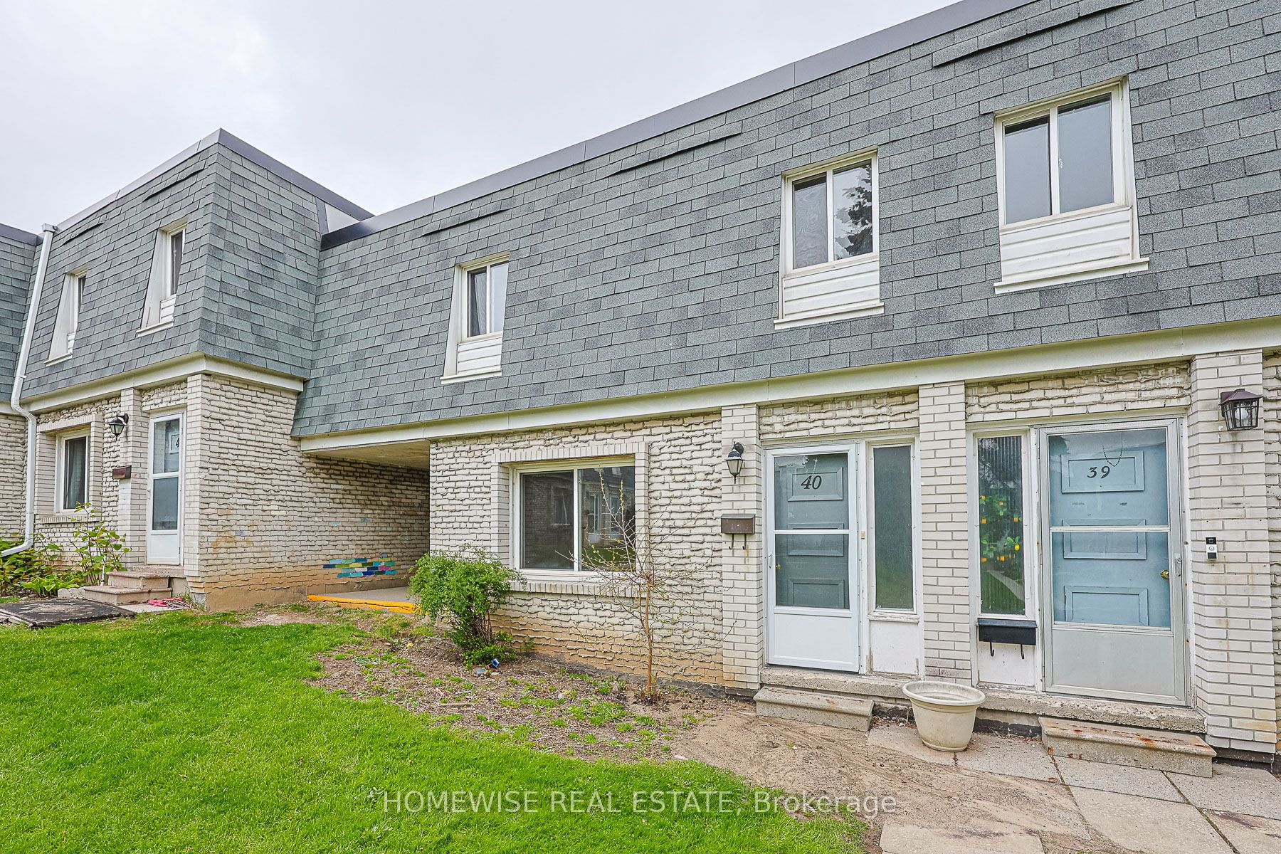 1350 Winding Trail 40, Mississauga, On L4y 2t8