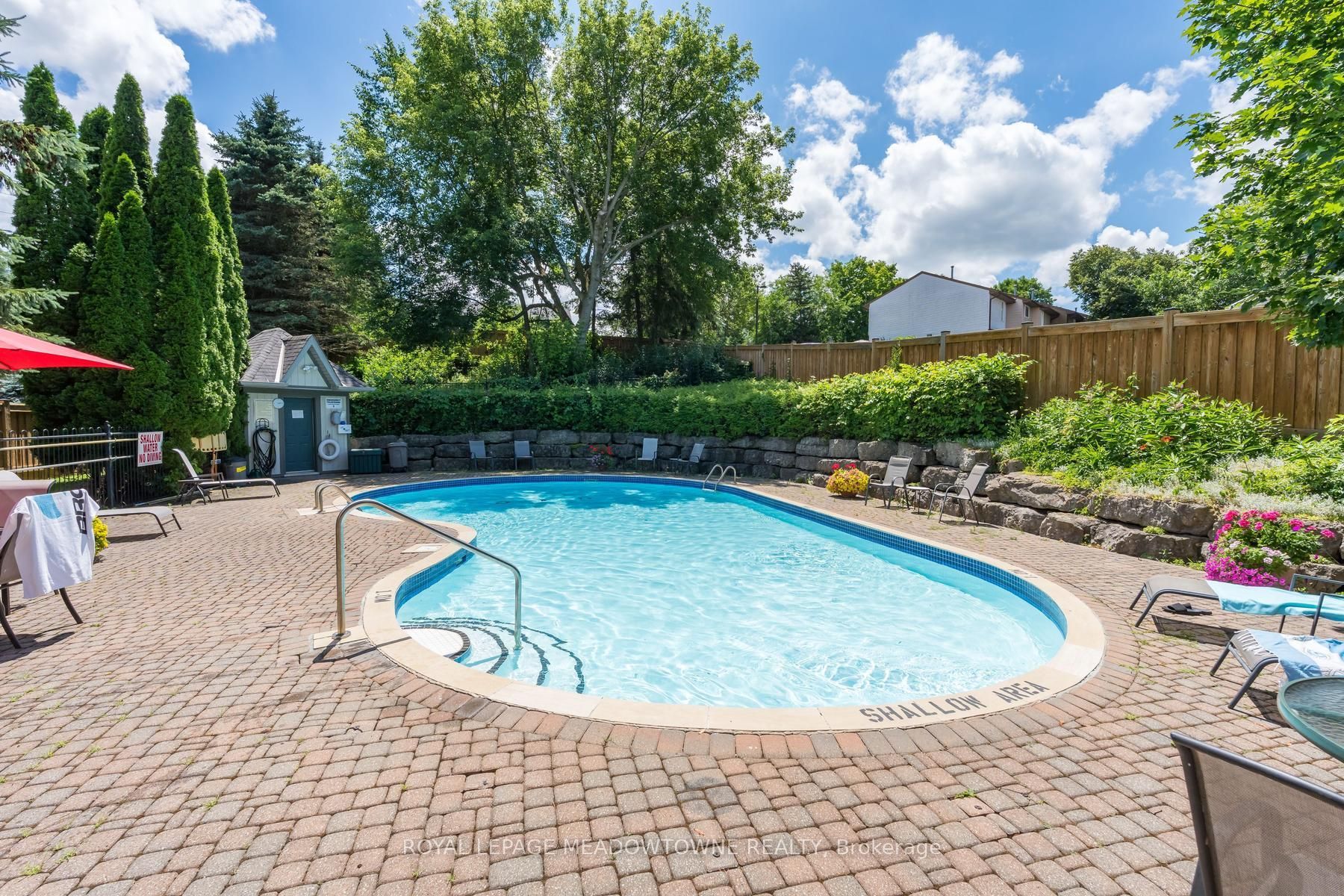 76 River Drive 11, Halton Hills, On L7g 2j2