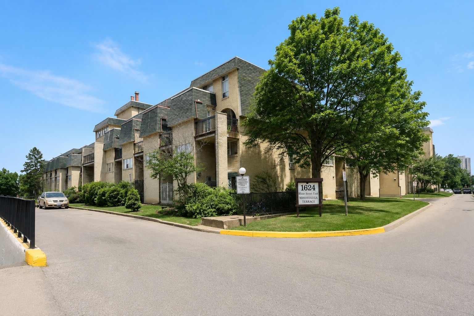 1624 Bloor Street 82, Mississauga, On L4x 2s2