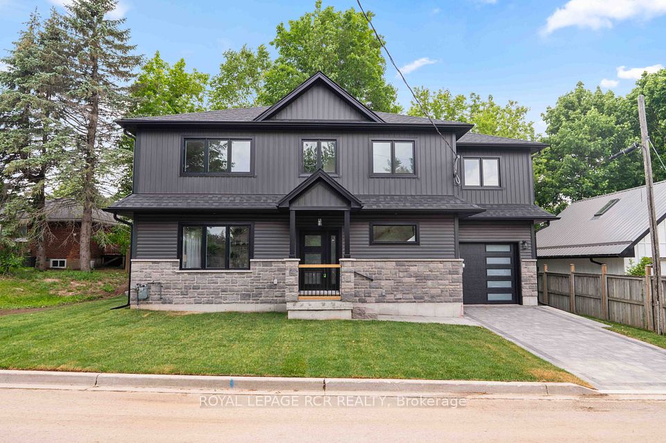 7 Henry Street, Orangeville, On L9w 1r6