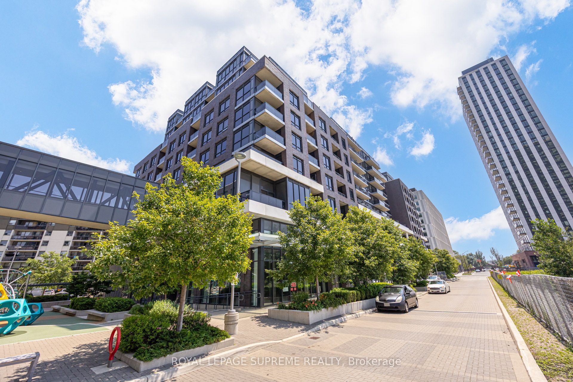 10 Gibbs Road 414, Toronto, On M9b 6l6
