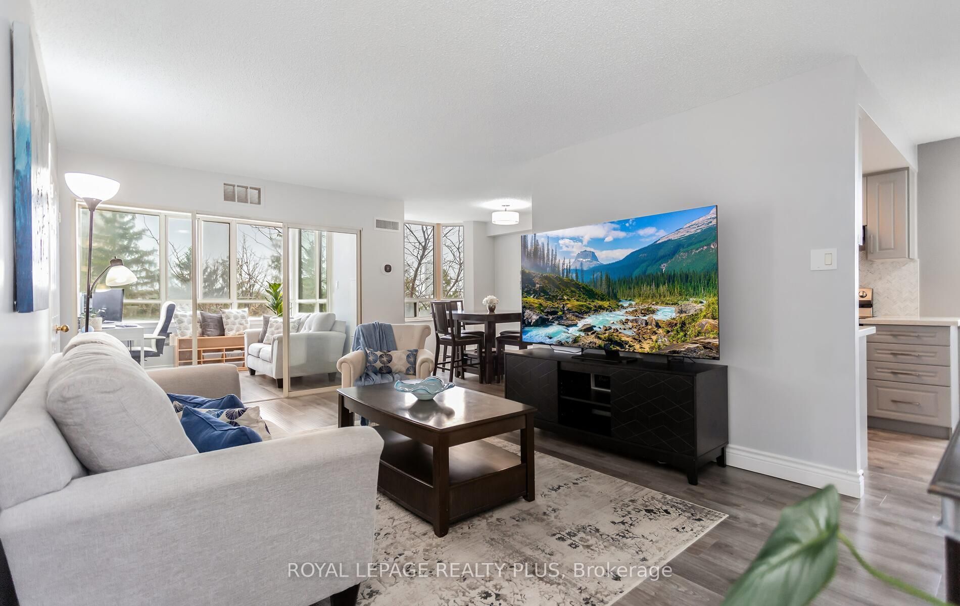 5 Lisa Street 509, Brampton, On L6t 4t4