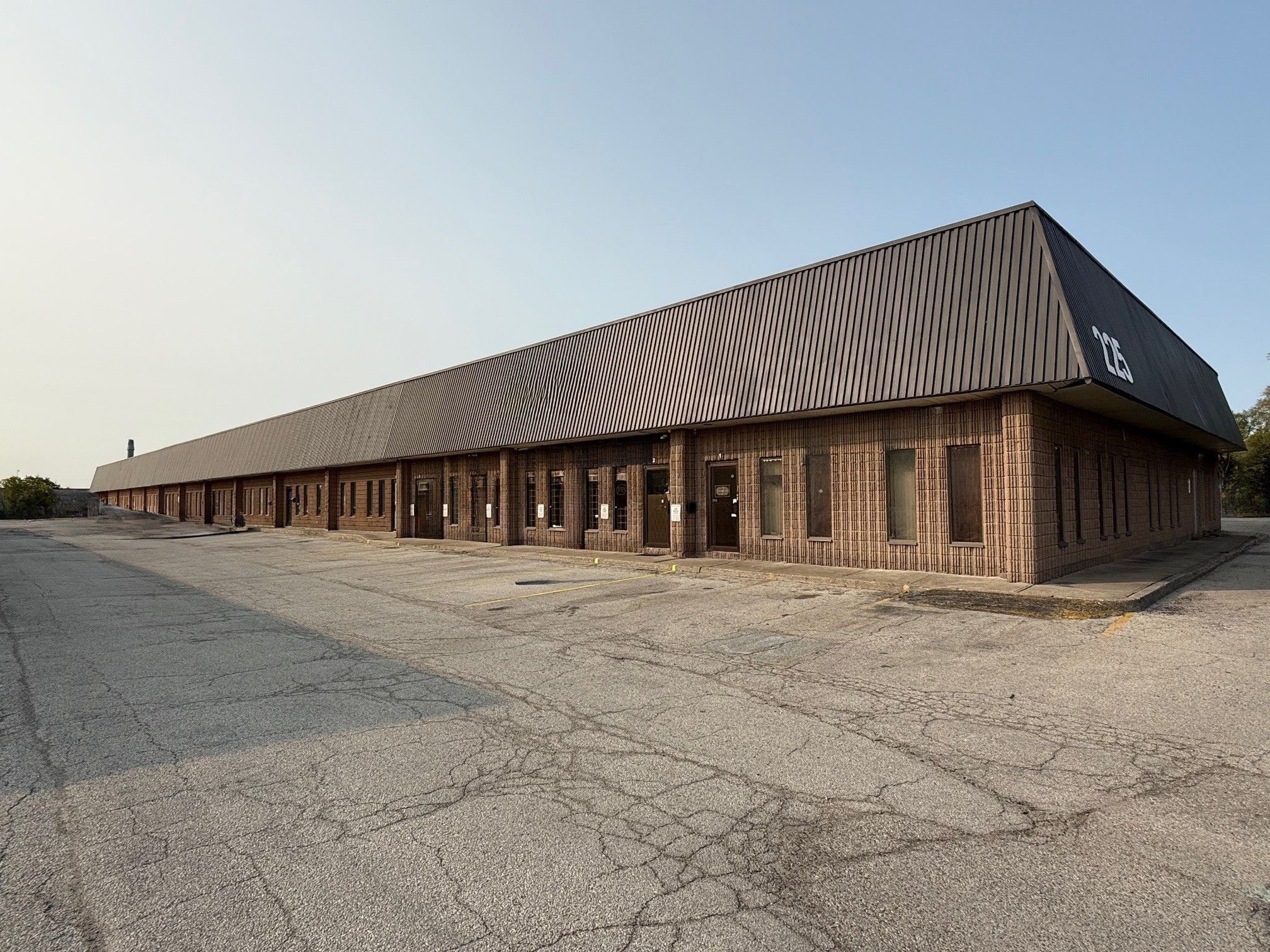 225 Advance Boulevard 4 & 5, Brampton, On L6t 4j2