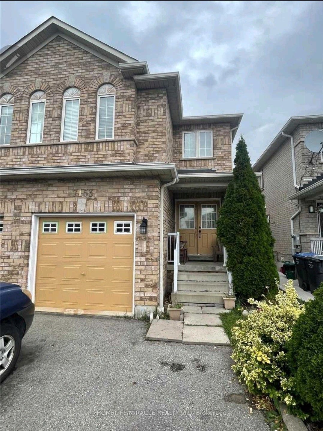 7153 Village Walk, Mississauga, On L5w 1x2