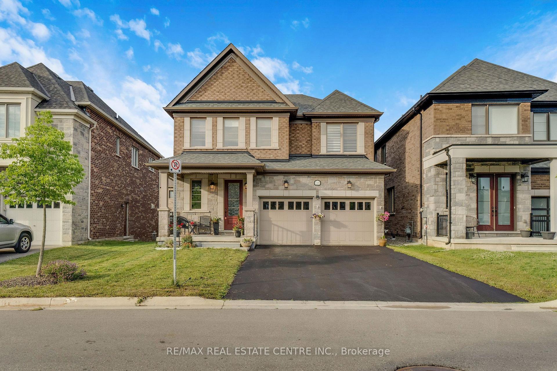 1319 Britton Crescent, Milton, On L9e 1l5