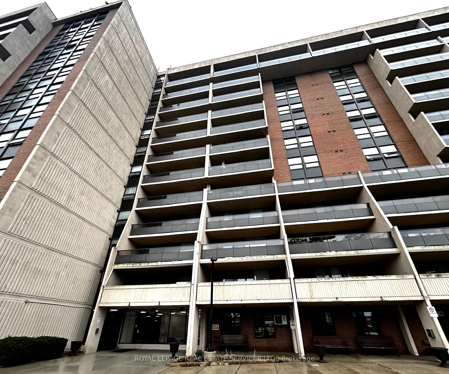 2929 Aquitaine Avenue 905, Mississauga, On L5n 2c7