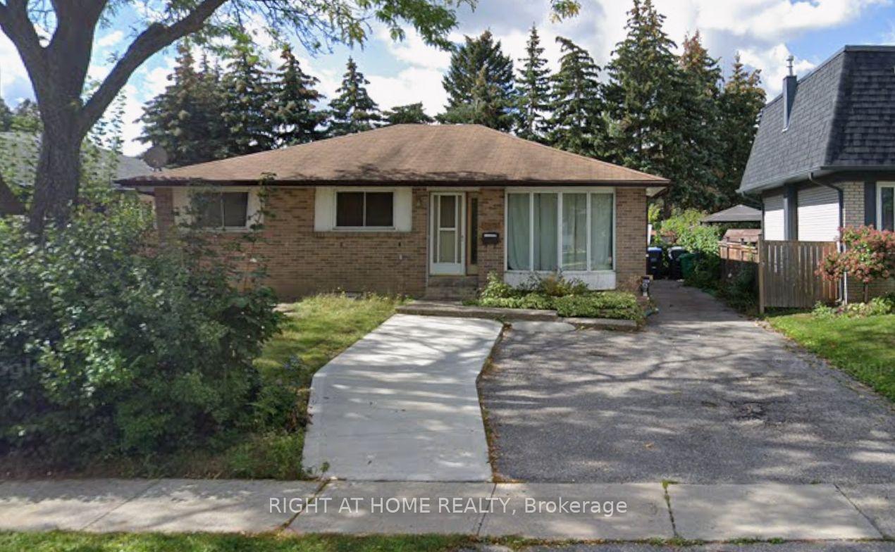 163 Mcmurchy Avenue S Bsmt, Brampton, On L6x 1z2