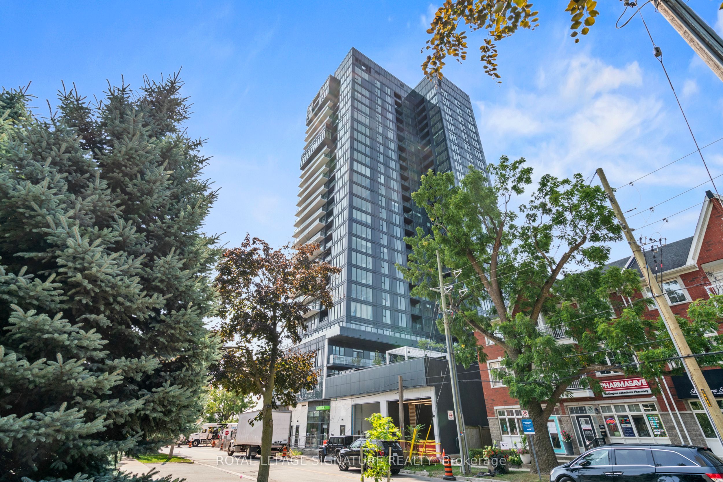 370 Martha Street 1903, Burlington, On L7r 0g9