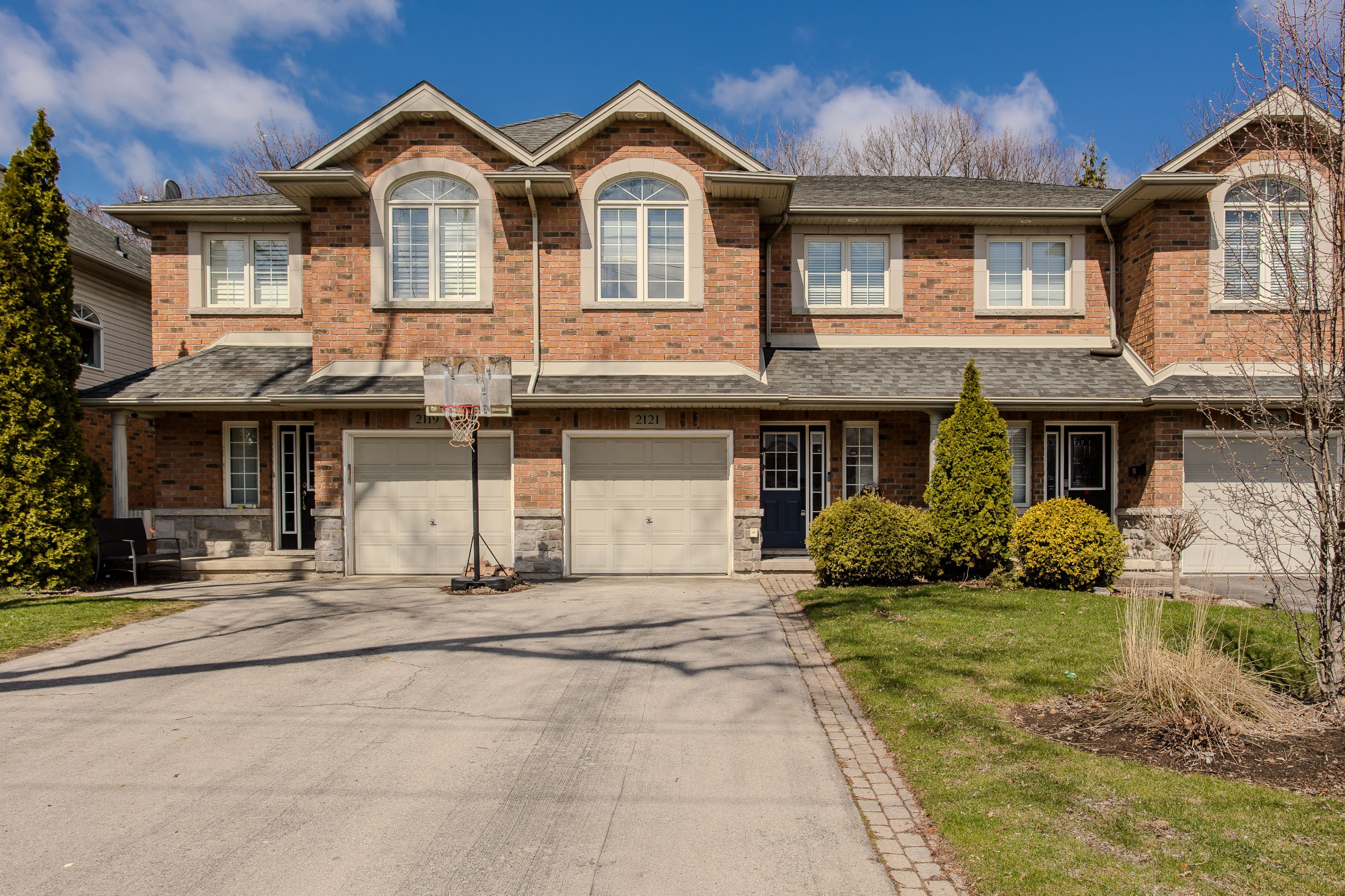 2121 Prospect Street, Burlington, On L7r 1z2
