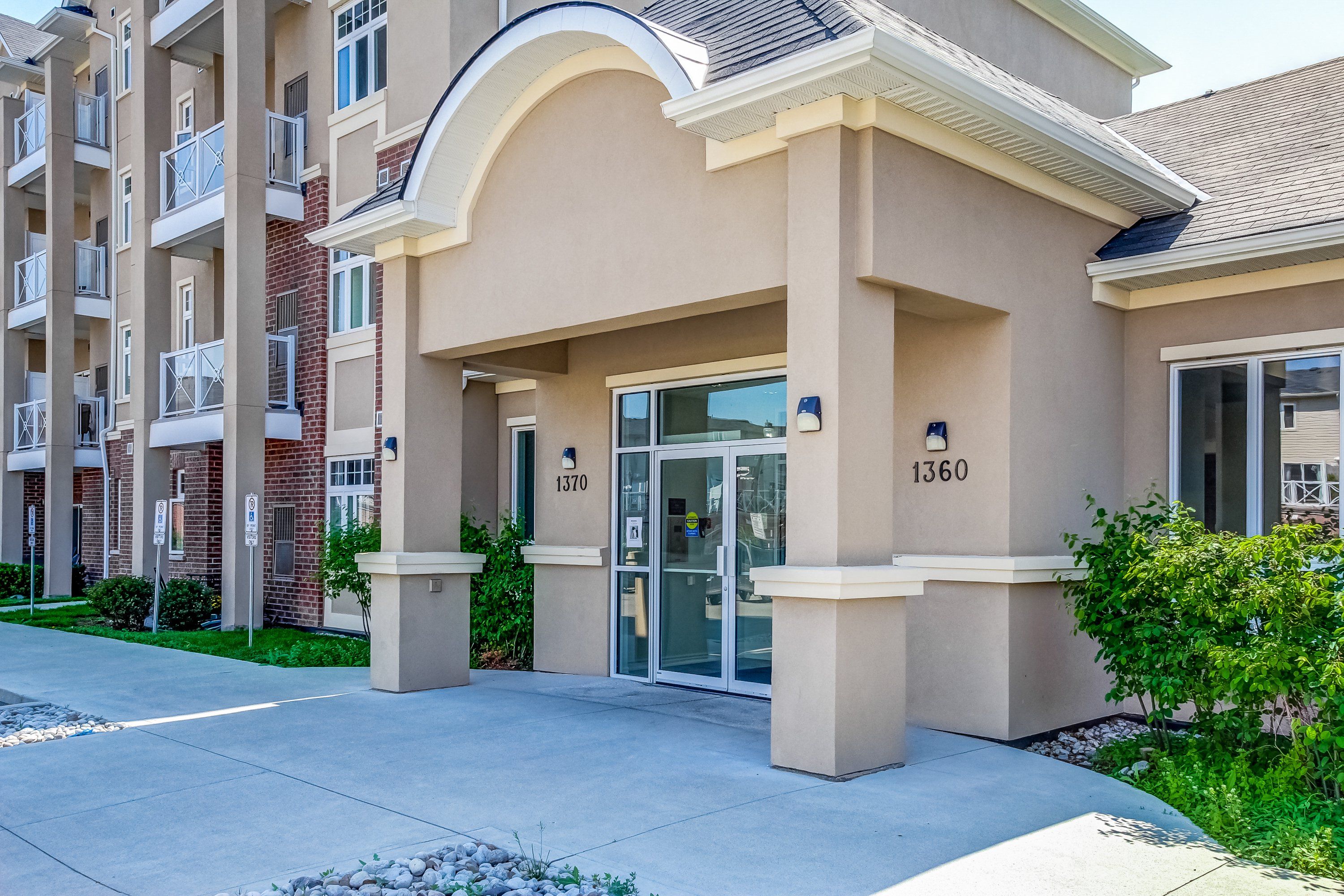 1360 Costigan Road 211, Milton, On L9t 0y8
