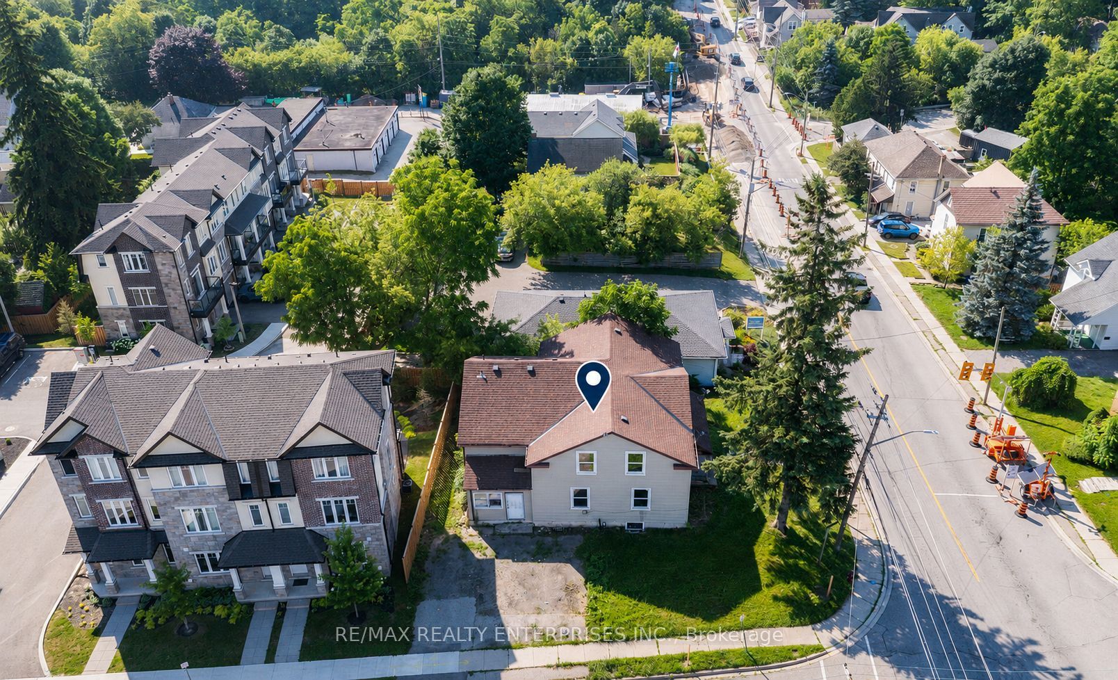 29 Main Street S 27a, Halton Hills, On L7j 1x4