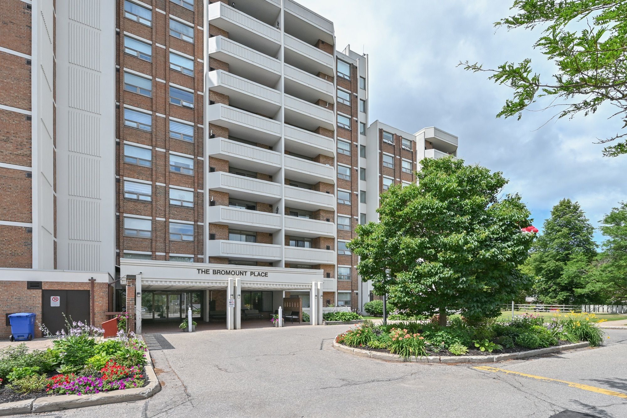 8 Fead Street #404, Orangeville, On L9w 3x4