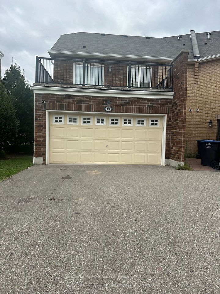 50 Baycliffe Crescent, Brampton, On L7a 0s5