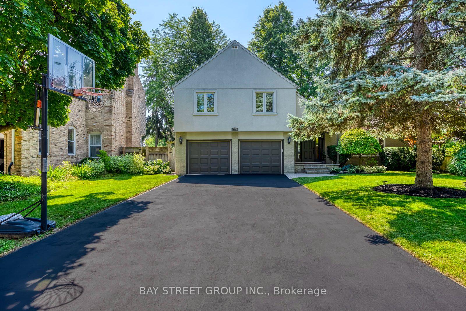 2234 Bennington Gate, Oakville, On L6j 5z5