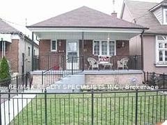 85 Corbett Avenue, Toronto, On M6n 1v3