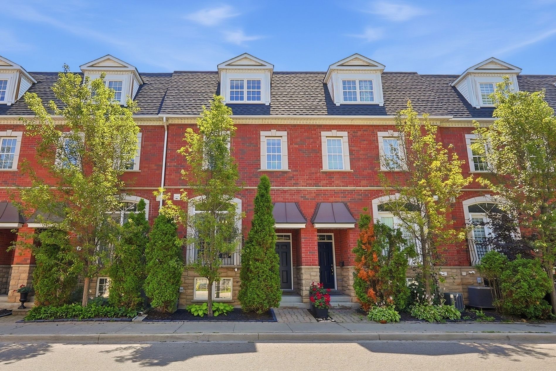 5c James Street, Halton Hills, On L7g 2h2
