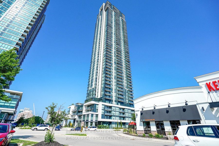 3975 Grand Park Drive E 2910, Mississauga, On L5b 0k4