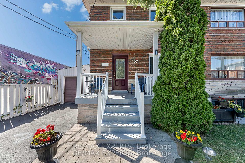 81 Hagar Avenue, Toronto, On M6n 3v3