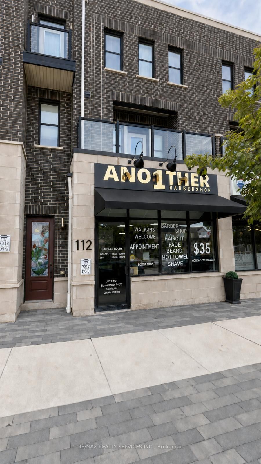 112 Burnhamthorpe Road E, Oakville, On L6h 0x8