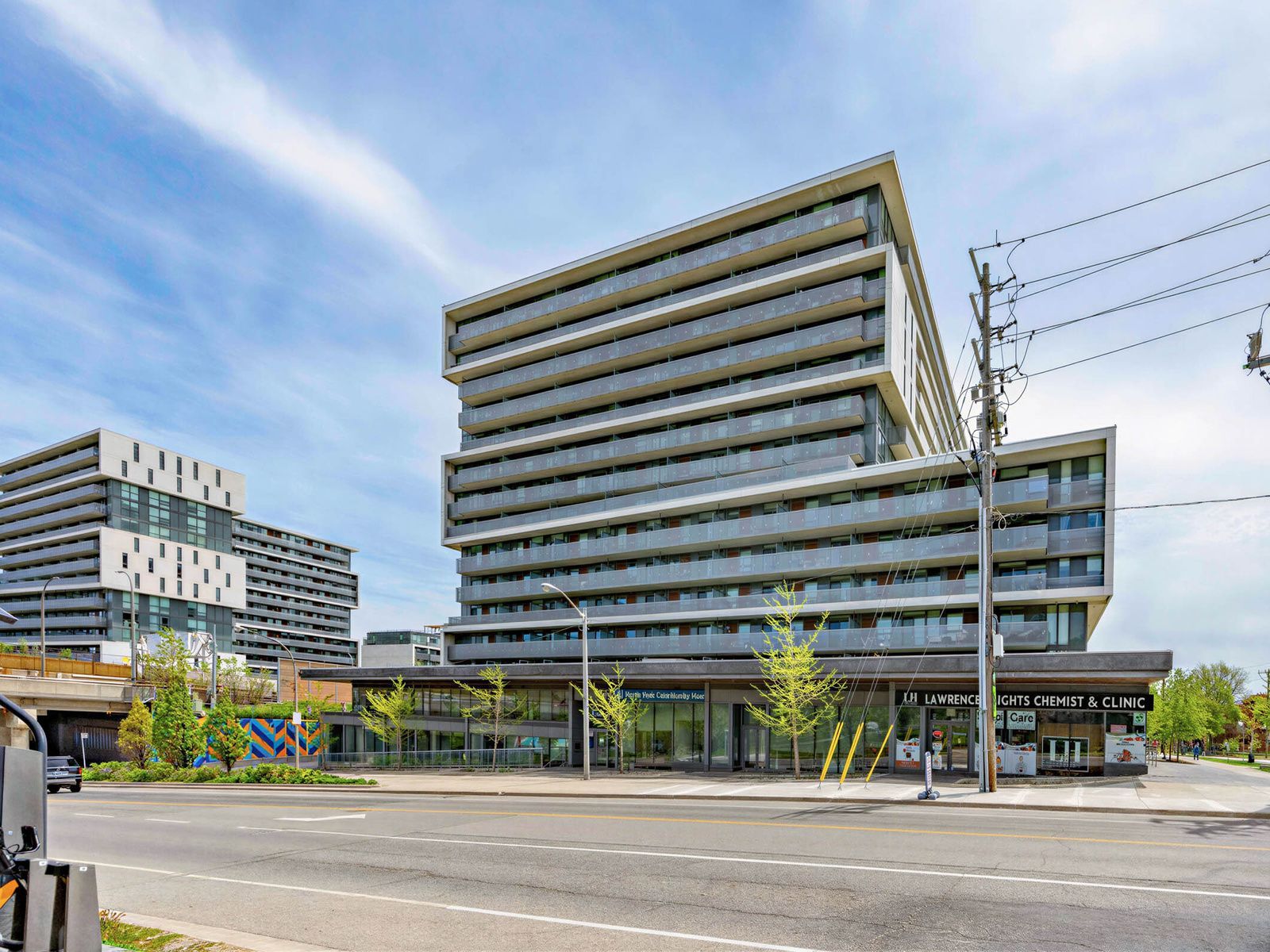 160 Flemington Road 311, Toronto, On M6a 0a9