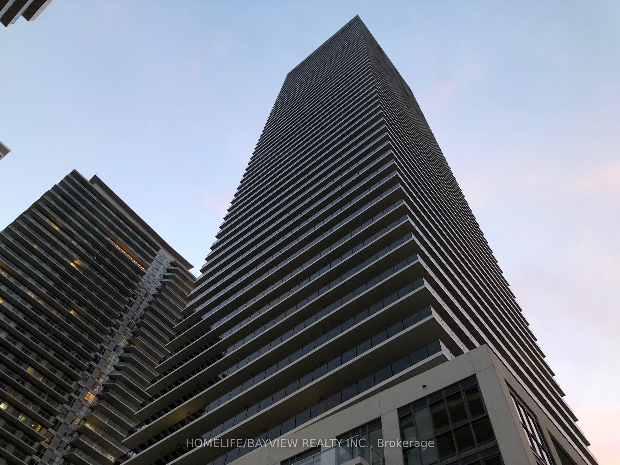 70 Annie Craig Drive Mz 01, Toronto, On M8v 0g2
