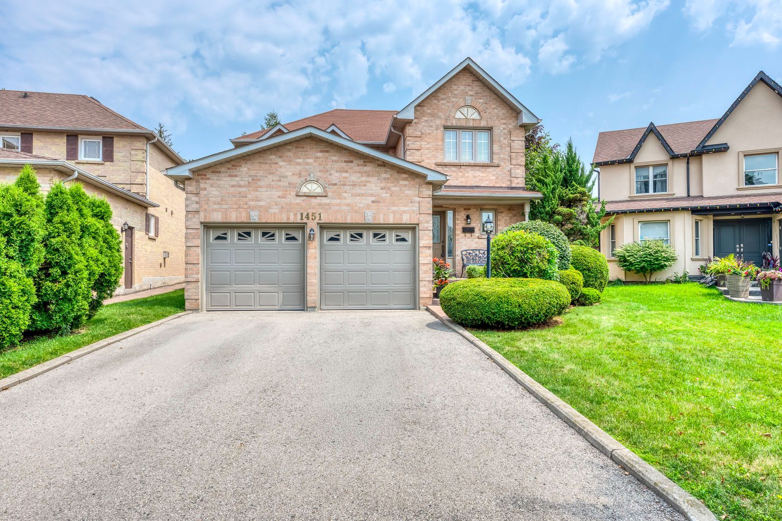 1451 Ravensmoor Crescent, Mississauga, On L5m 3l4
