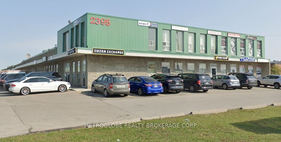 2395 Cawthra Road 203, Mississauga, On L5a 2w8