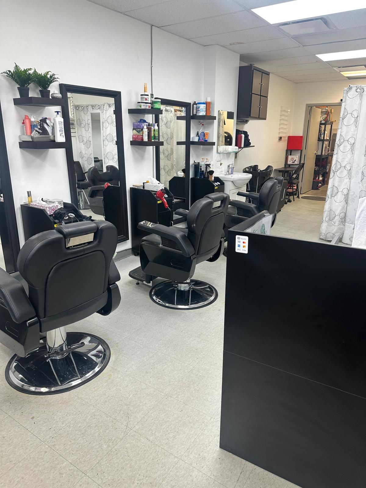 32 Dundas Street E 2, Mississauga, On L5a 1v9